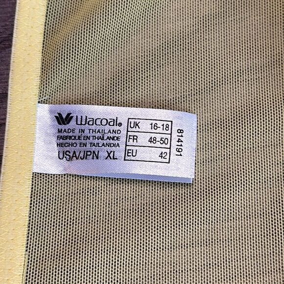 NWOT Wacoal Embrace Yellow And White Lace Chemise Slip Size L/XL - Picture 10 of 11